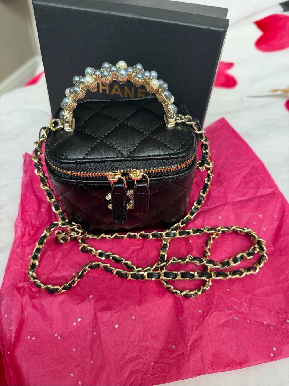 GWP Chanel Black Quilted Pearl-Handle Crossbody Bag - Picture 3 of 8